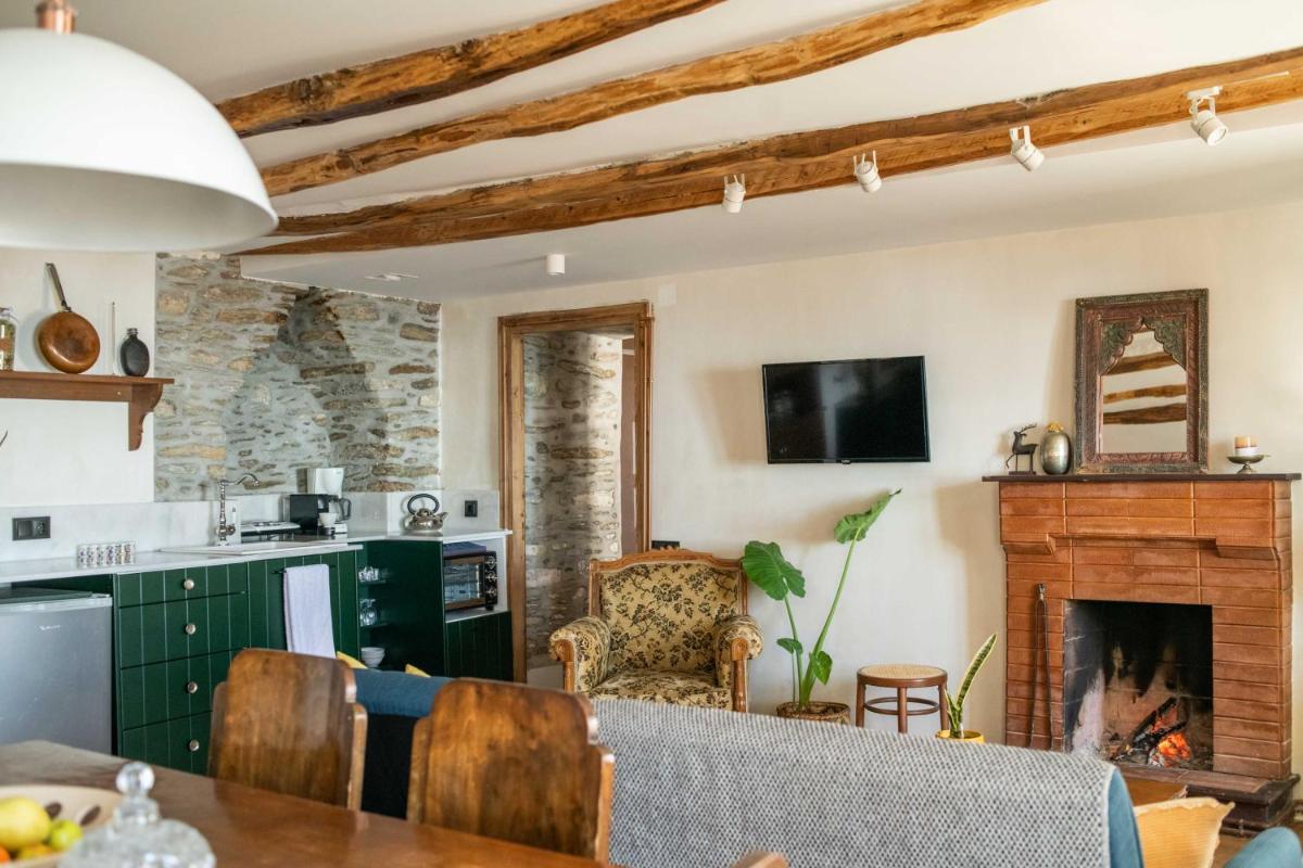 Philos Guesthouse - Housity