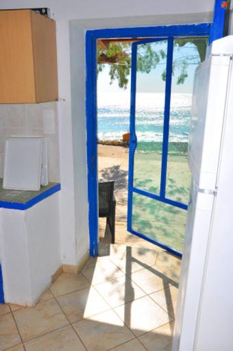 Suitetrails - Beach Front Kato Zakros