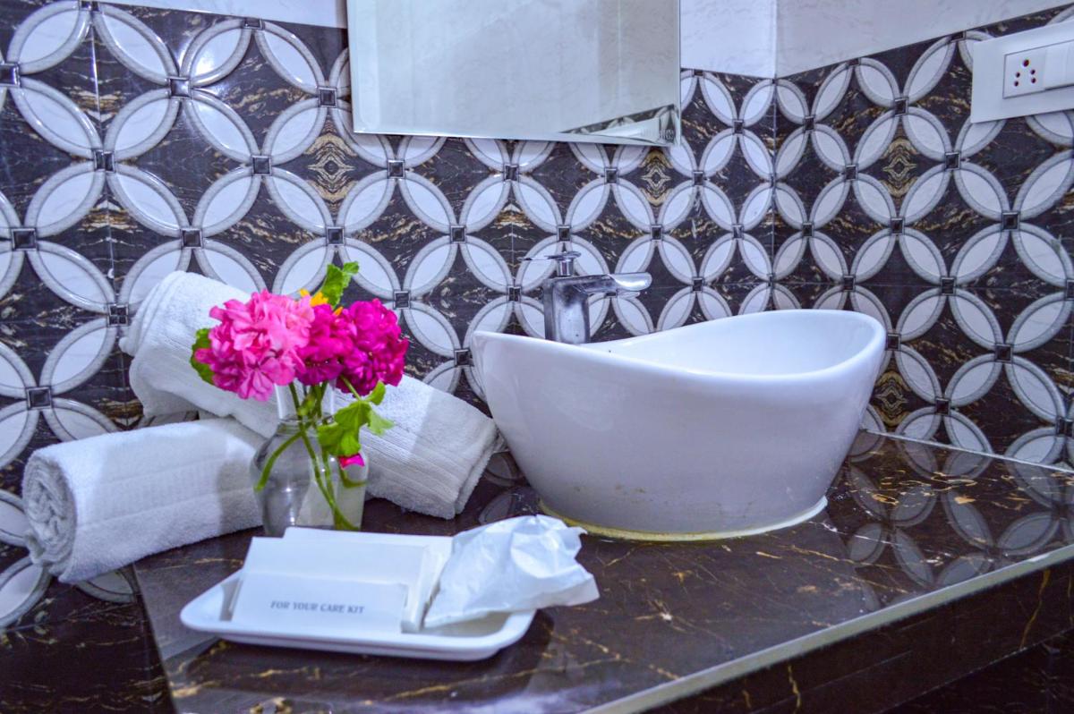 Village House - A Perfect Home Stay - Housity