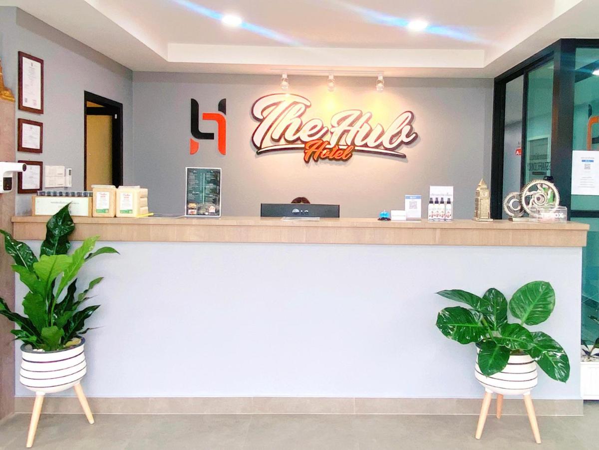 Suitetrails - The Hub Hotel & Fitness Surin