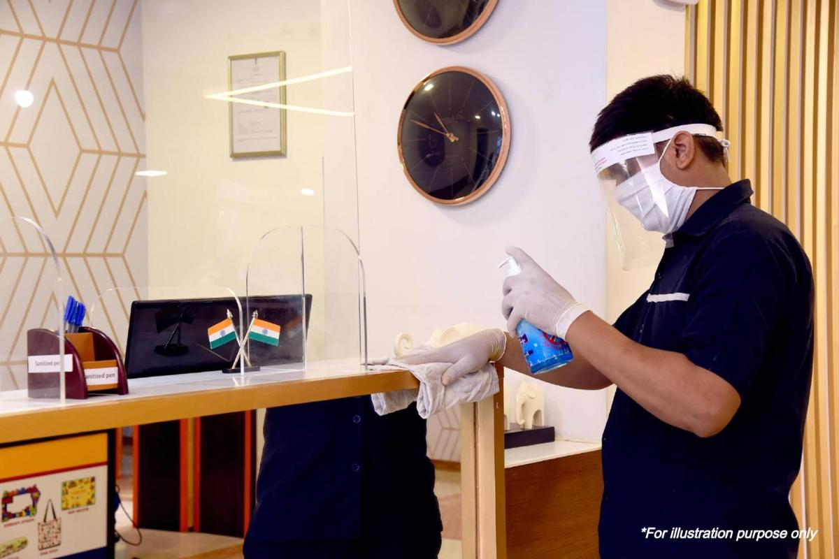 Suitetrails - Hotel Om Inn - Talegaon Dabhade