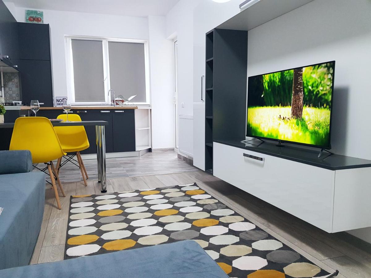 Suitetrails - Yellow House Luxury Berceni