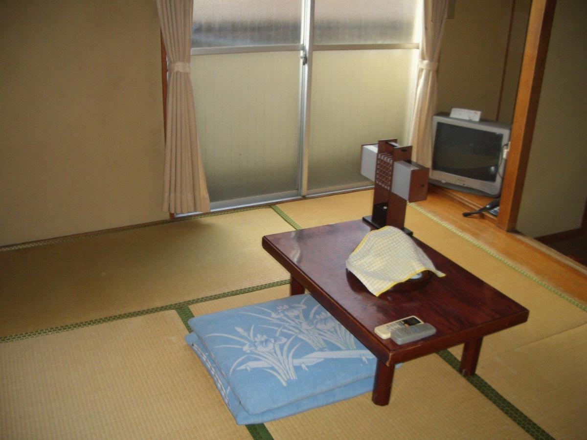 Kasuga Ryokan - Housity