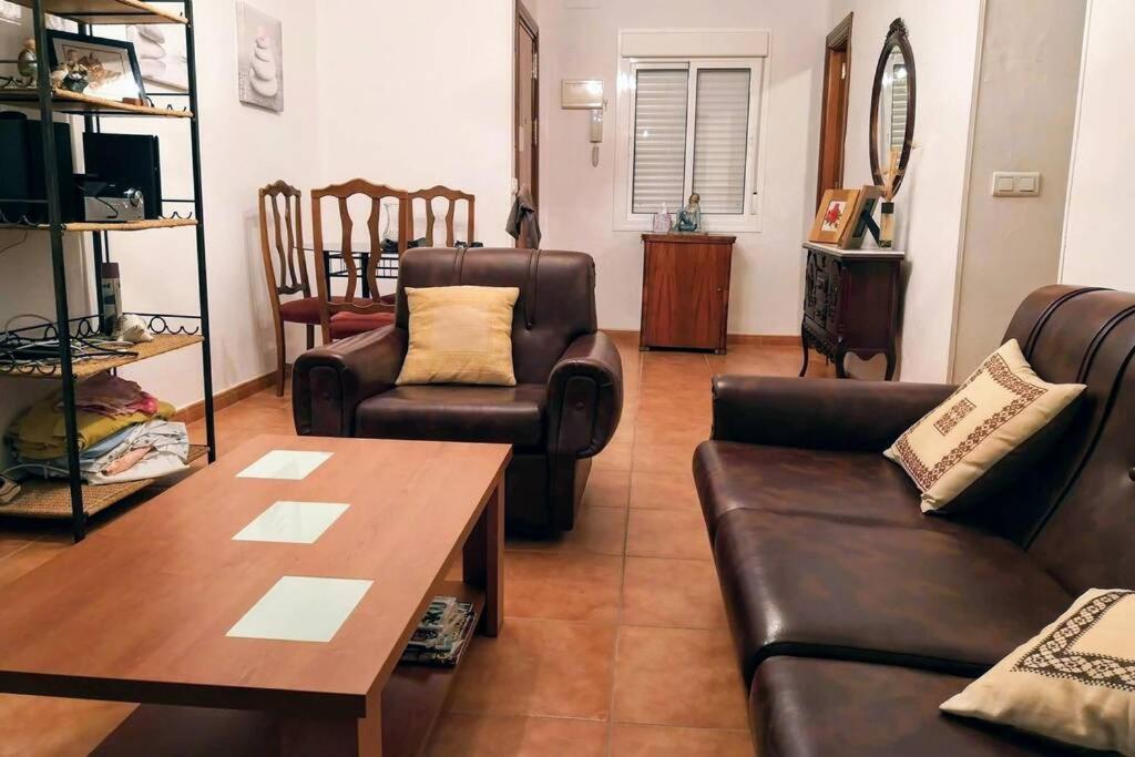 Suitetrails - Apartamento de tres habitaciones en Málaga Carranque