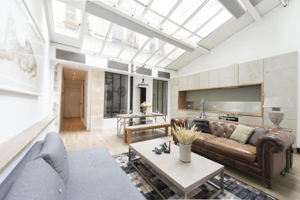 Show Room - Housity