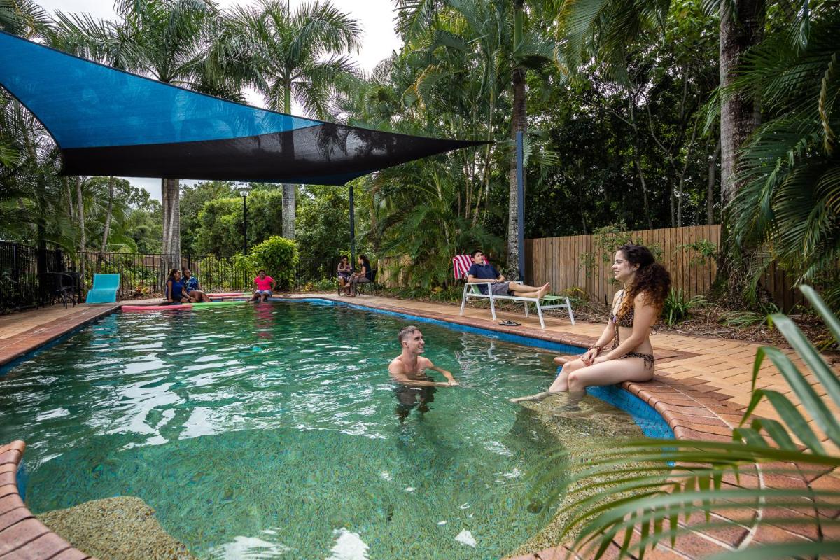 Cairns Student Lodge - ALL meals included - Housity