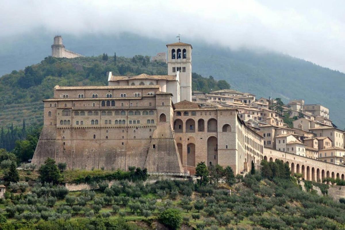 One bedroom house with city view enclosed garden and wifi at San Vitale - Housity