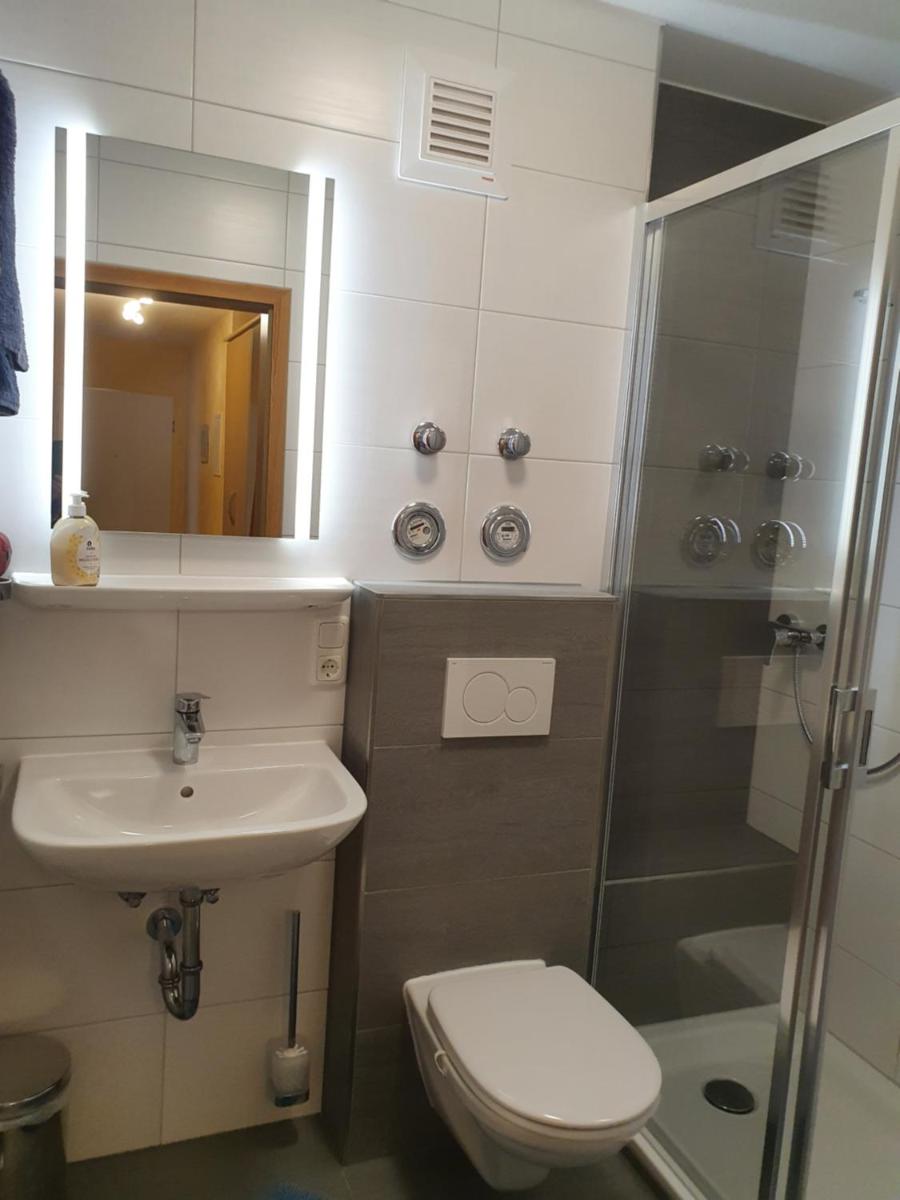 Suitetrails - Ferienwohnung Abendstille mit Balkon und TG