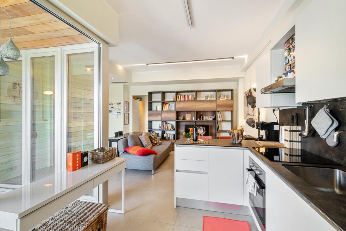 Suitetrails - Parma Railway Station Apartment