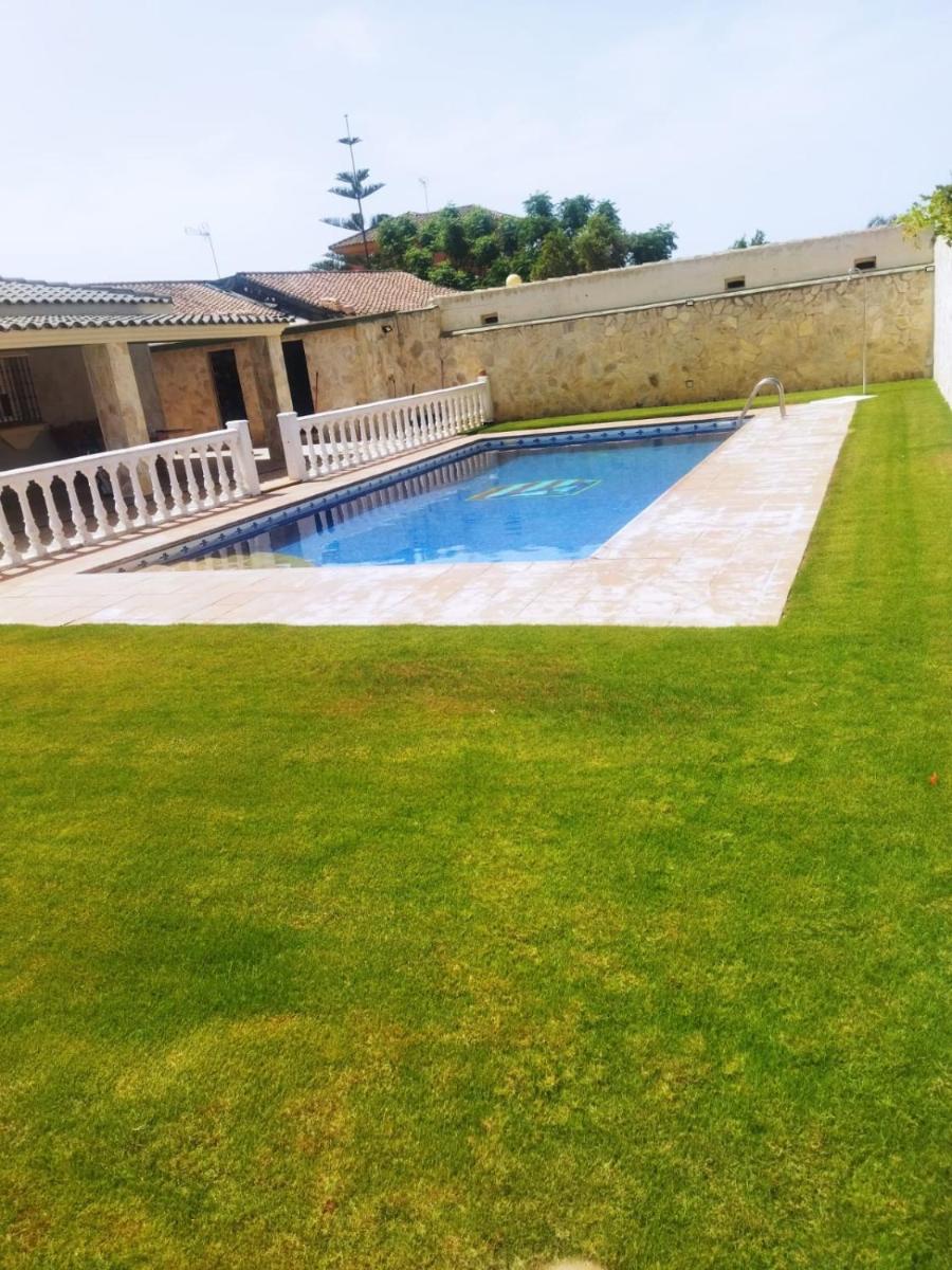 Suitetrails - Chalet con Encanto y Piscina