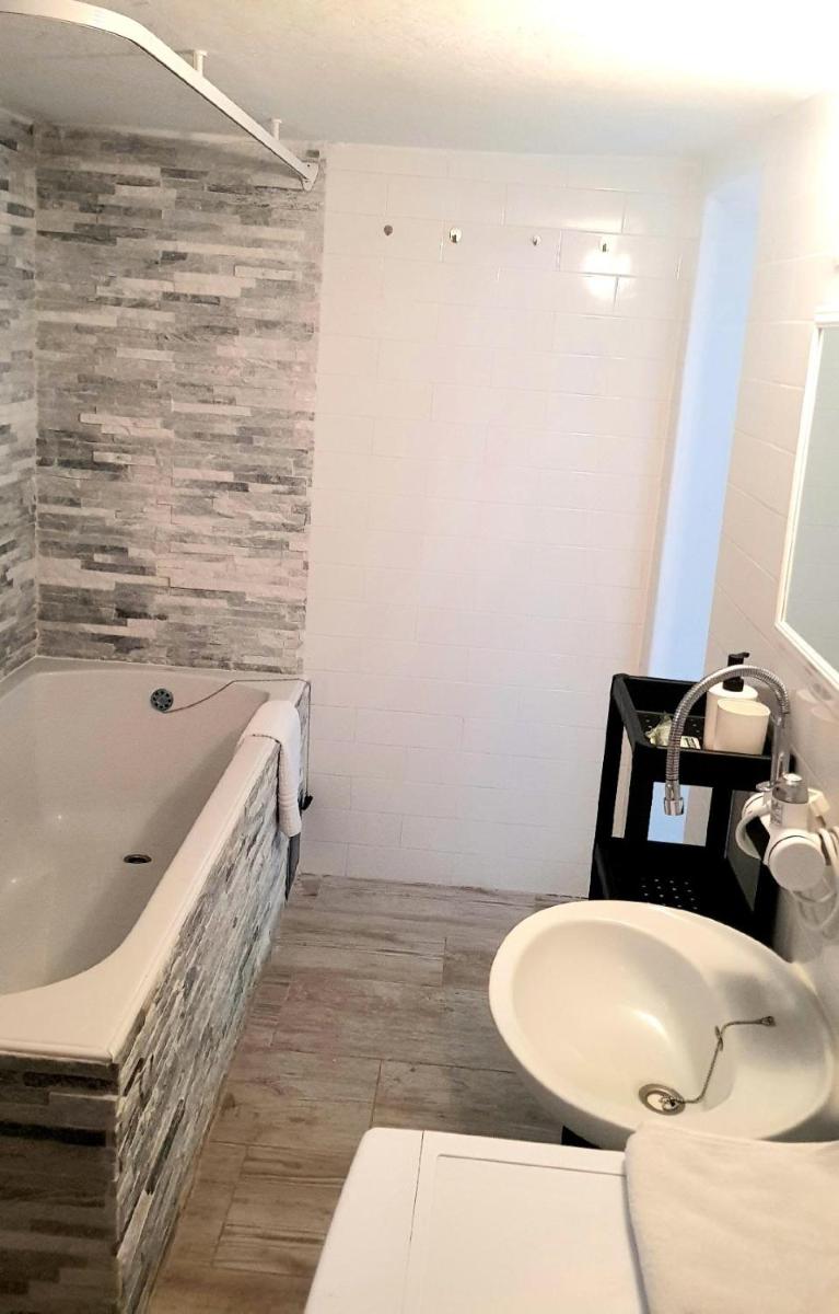 Suitetrails - Babaloo Beach Apartments