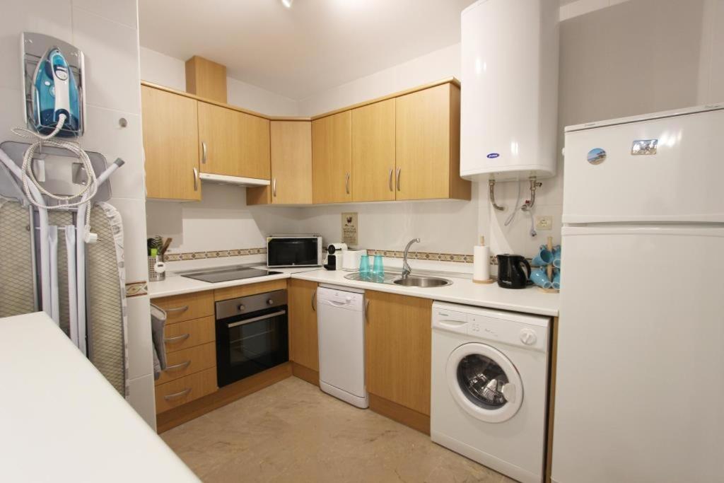 Castillo de La Duquesa, Princesa Kristina, fully equipped, 2 bedrooms apartment - Housity