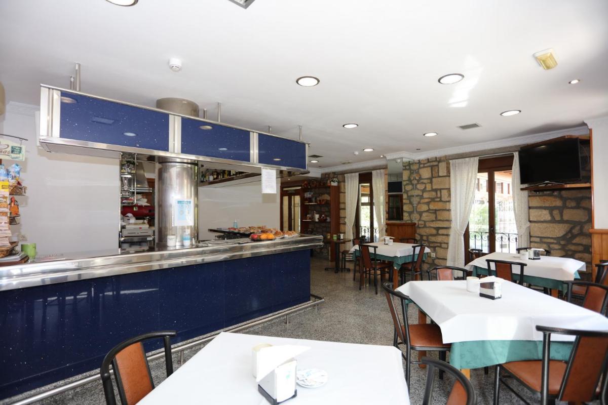 Hotel El Tilo - Housity