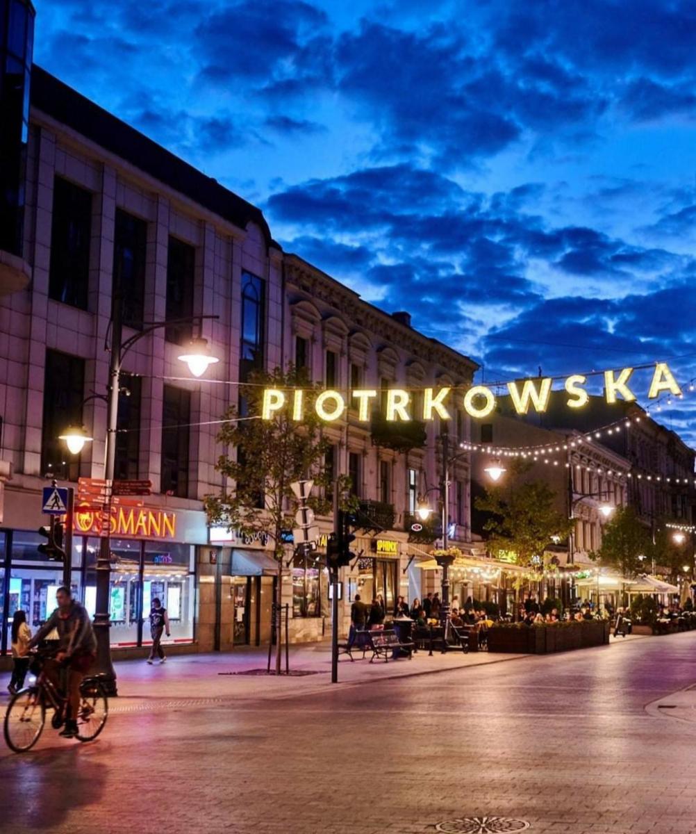 Suitetrails - Hollywood Apartament Piotrkowska Klimat,Jakość,Styl