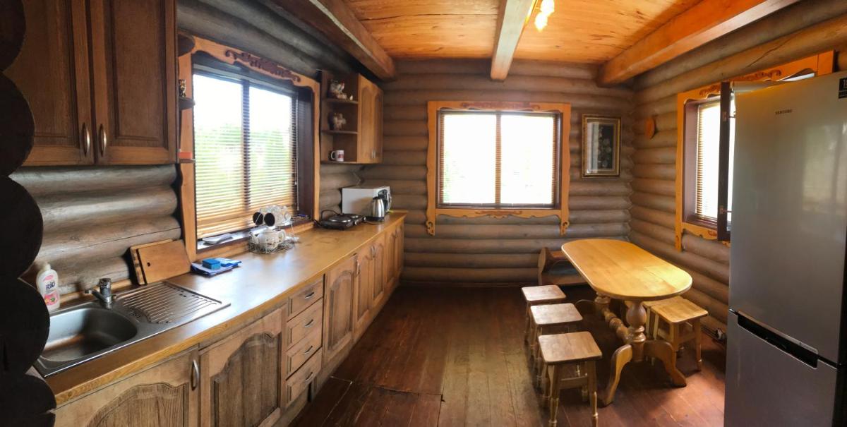 Cottage Radomyshl' - Housity