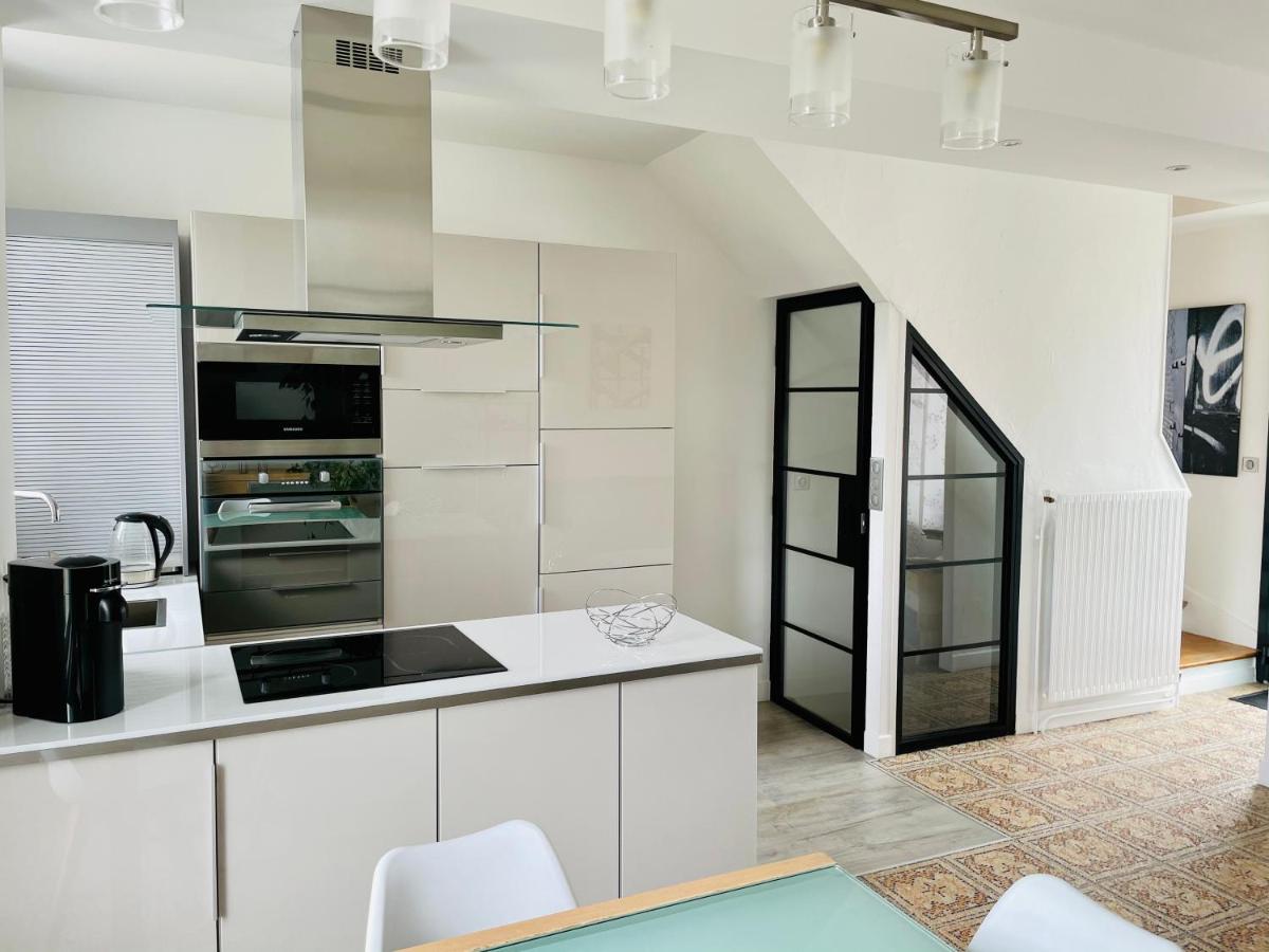 le numero 100 - Housity