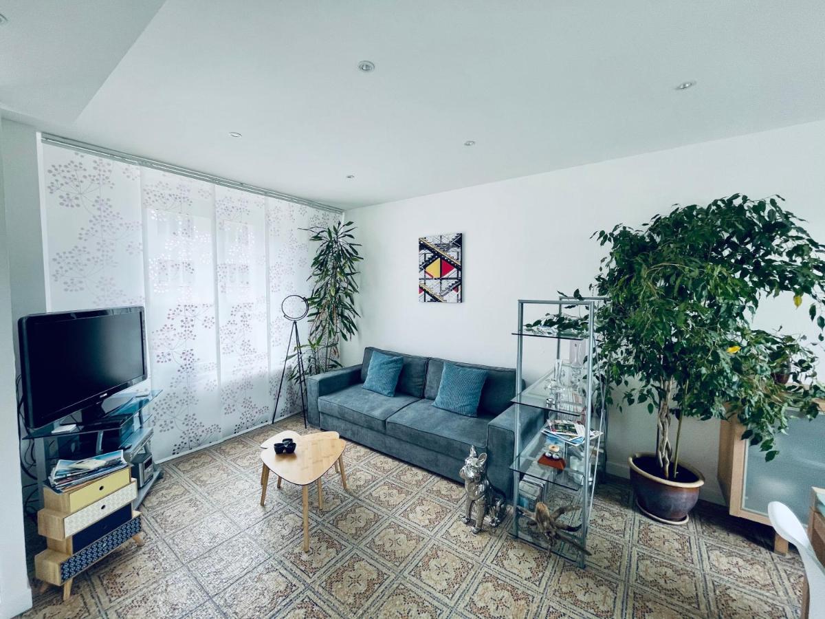 le numero 100 - Housity