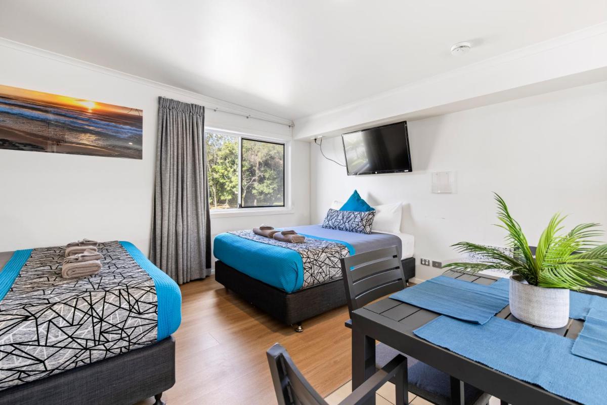 Suitetrails - Surf Beach Motel Coffs