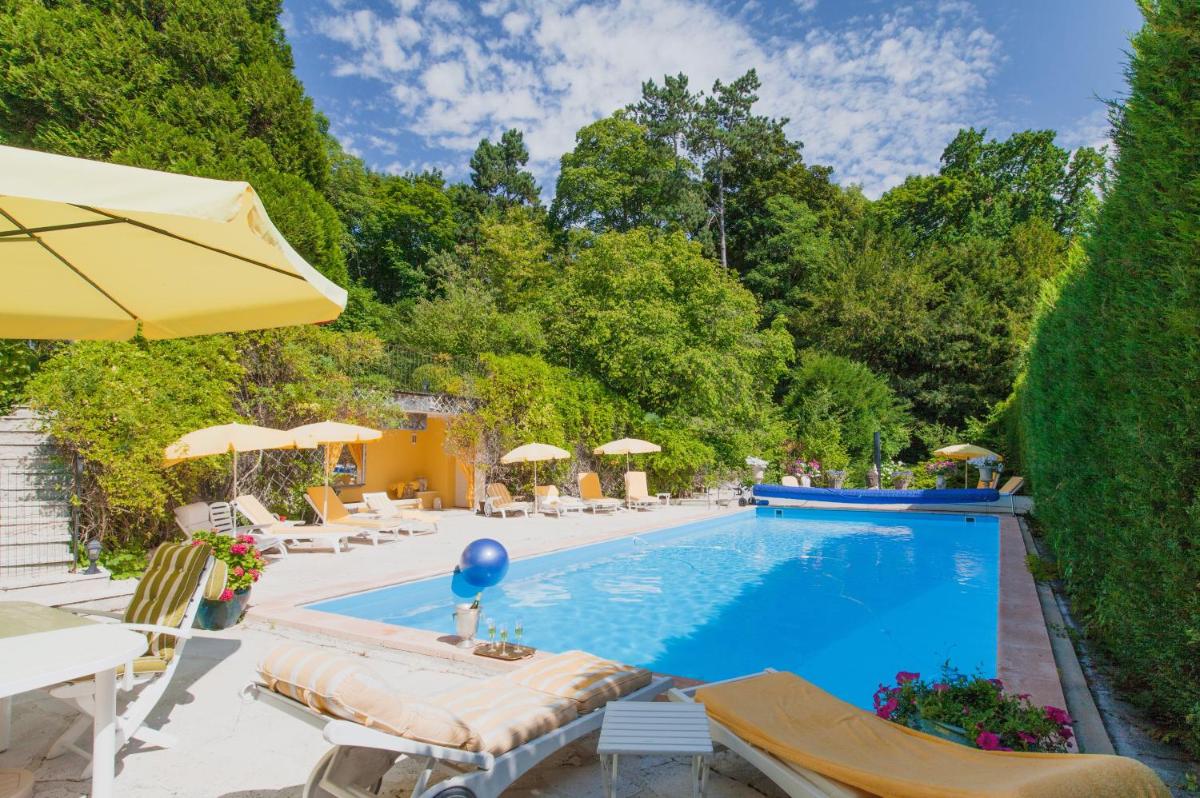 Maison de la Calèche - Unique Vacation Home - Housity