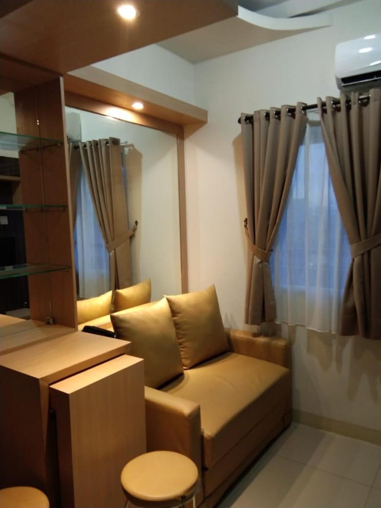 Suitetrails - Apartemen Green Pramuka City