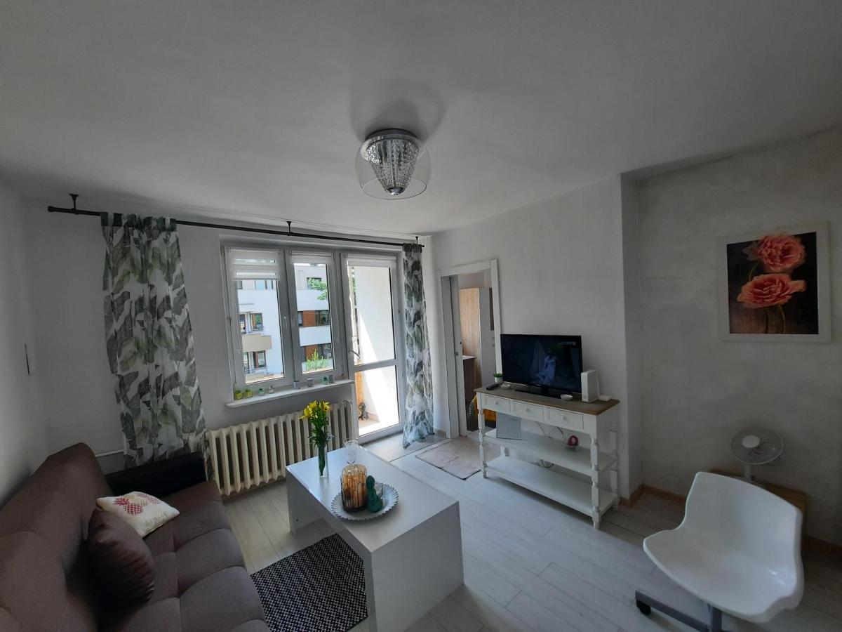 Apartament Zorzy przy Instytucie Kardiologii Anin - Housity