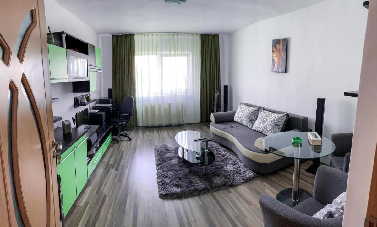 Suitetrails - Apartament Zarnesti „Saturn”