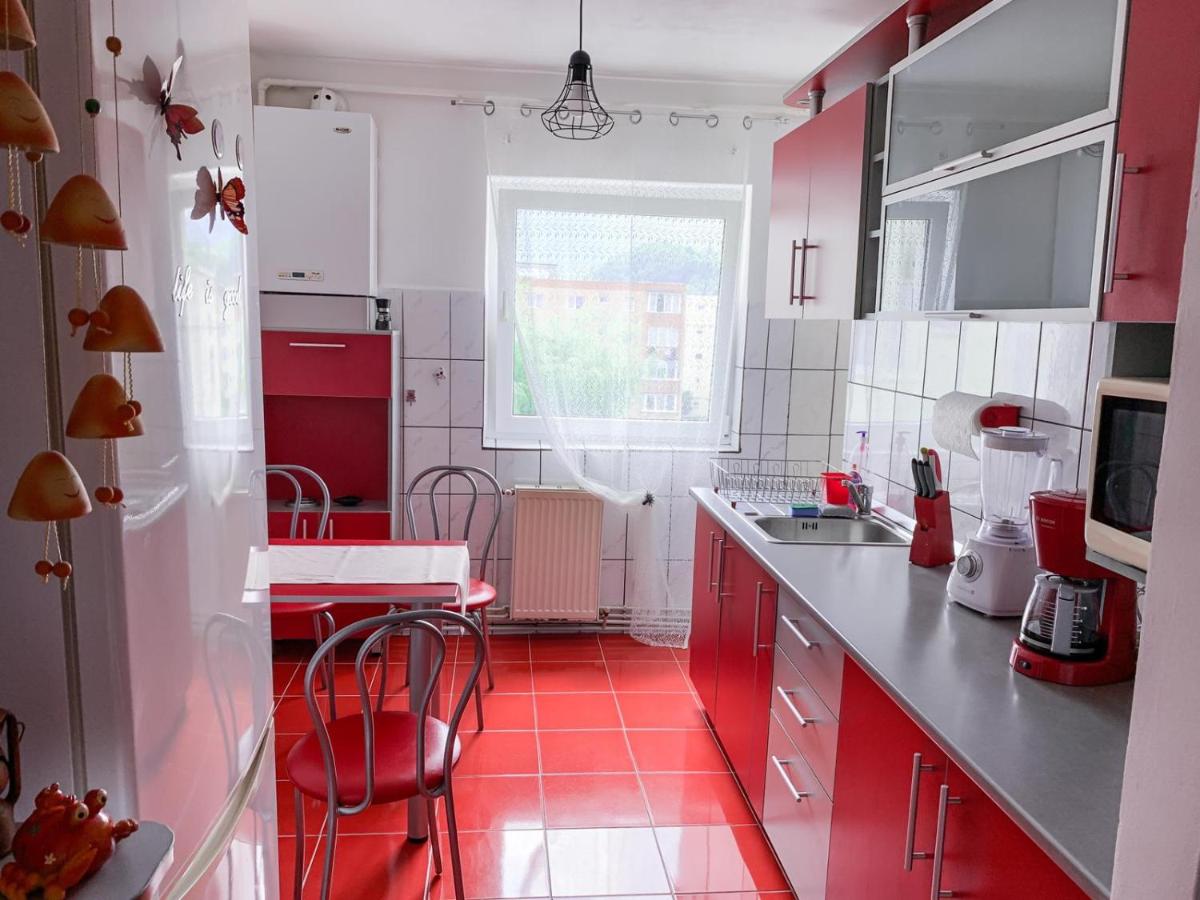 Suitetrails - Apartament Zarnesti „Saturn”