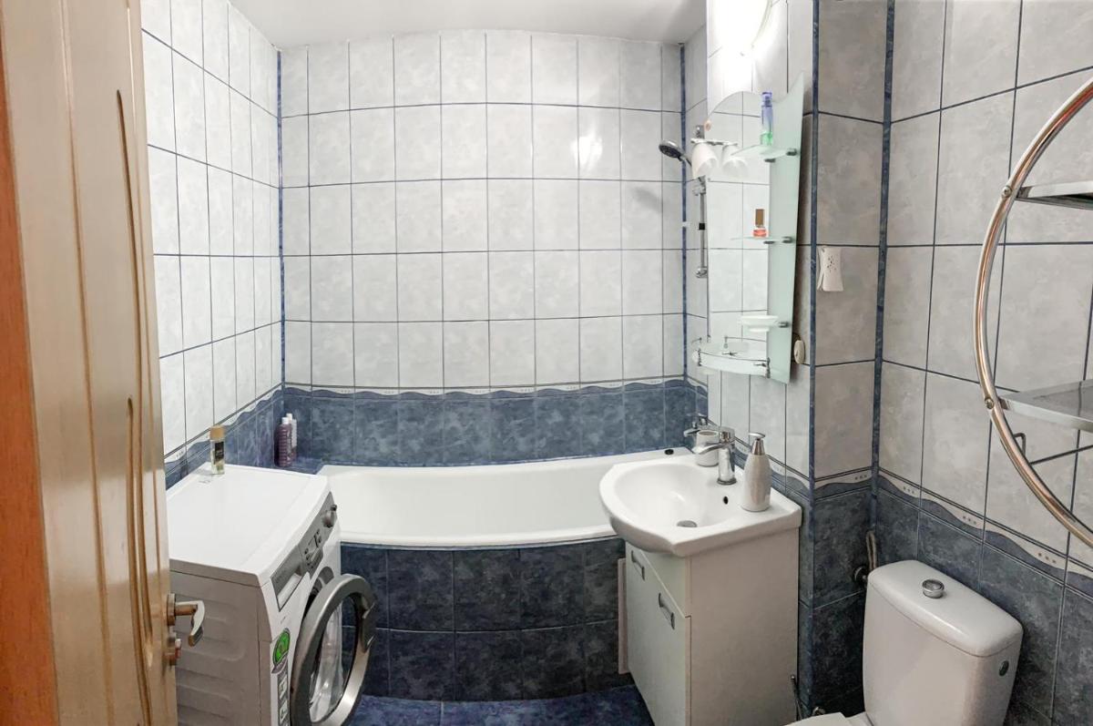 Suitetrails - Apartament Zarnesti „Saturn”