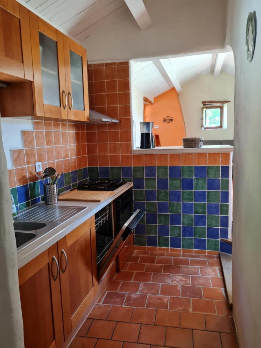 Gîte avec piscine proche de Millau - Housity