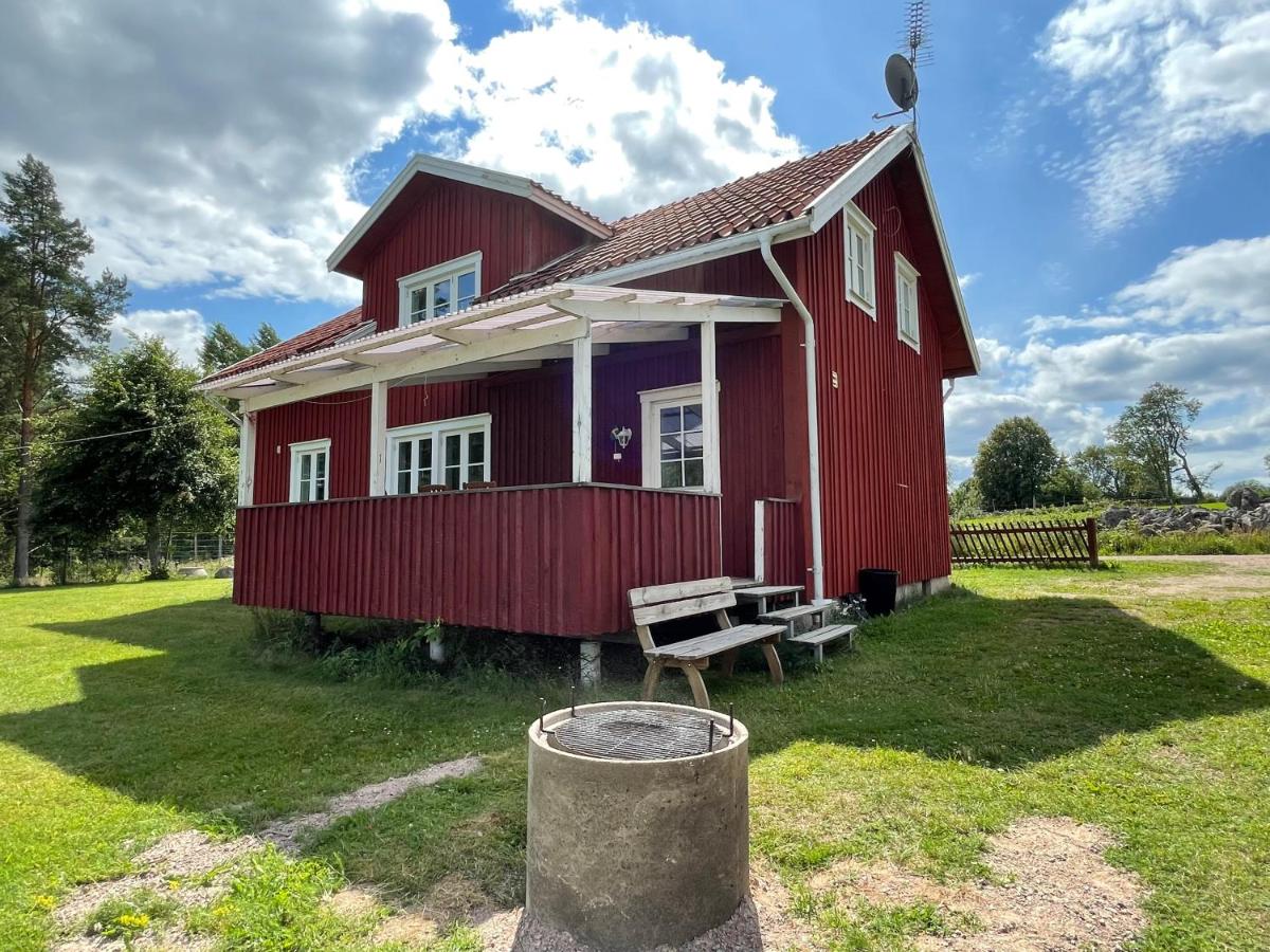 Humpen, Hultåkra - Housity