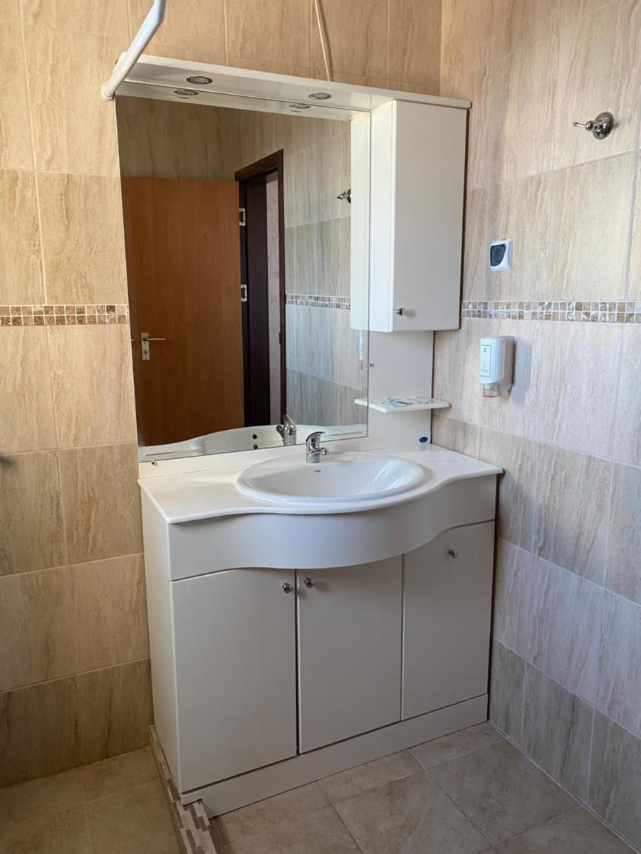 Suitetrails - Empera Hotel