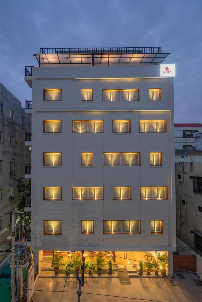 Suitetrails - SKYLA Serviced Apartments & Suites, Hi-Tech City