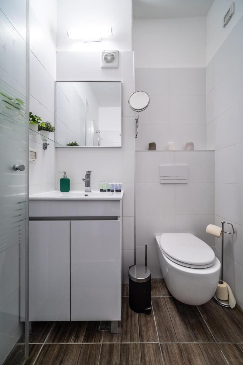 Suitetrails - PORT CITY HAIFA - German Colony Luxurious 2 bdrms Apt