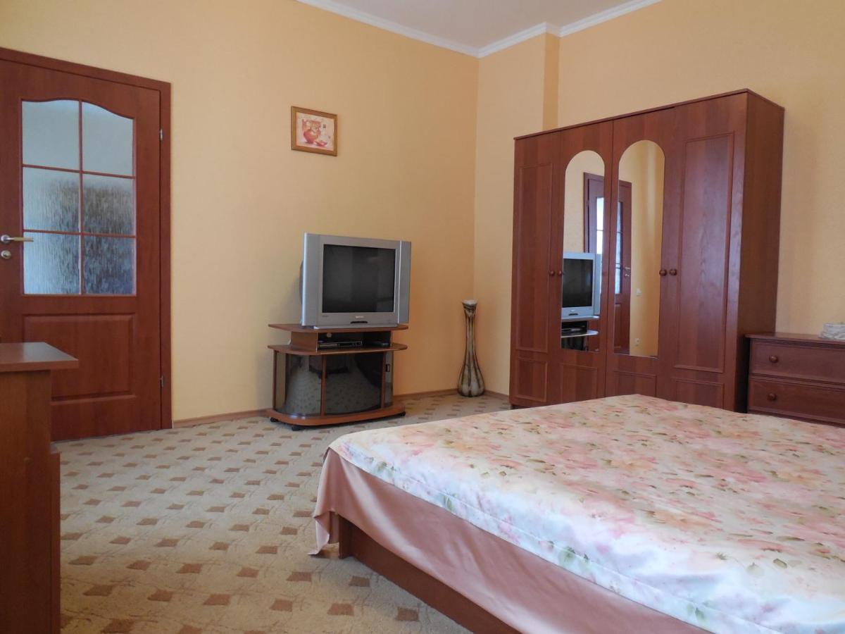Ekaterininskaya Apartments - Hizvo
