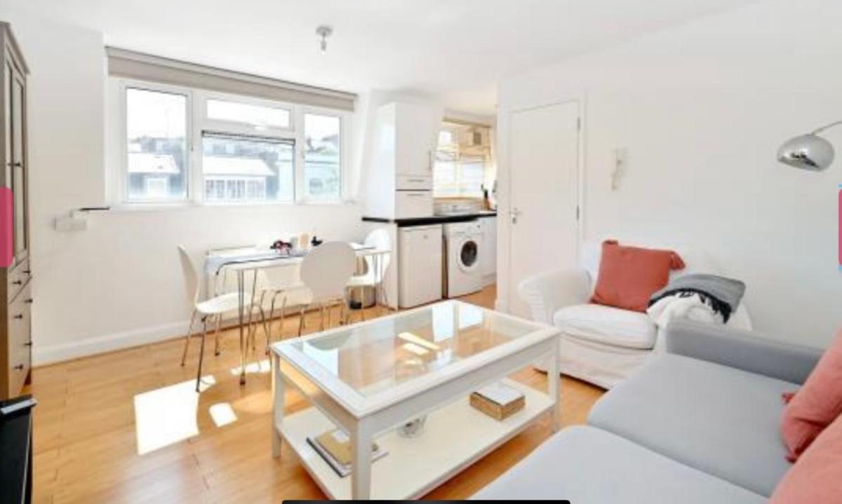 Bright 1 Bedroom Central London - Housity