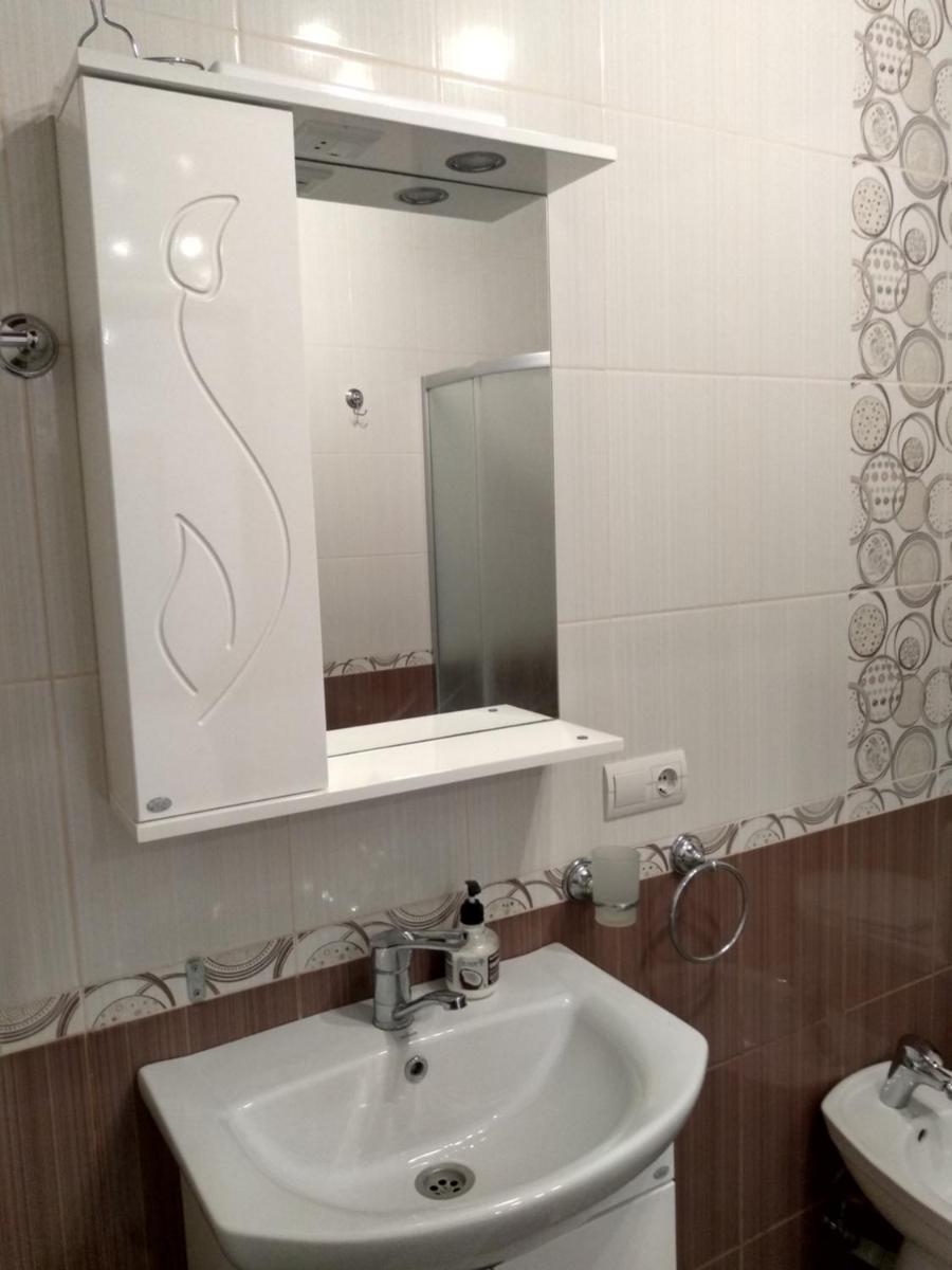 Suitetrails - Apartment Ivashchenka 1a
