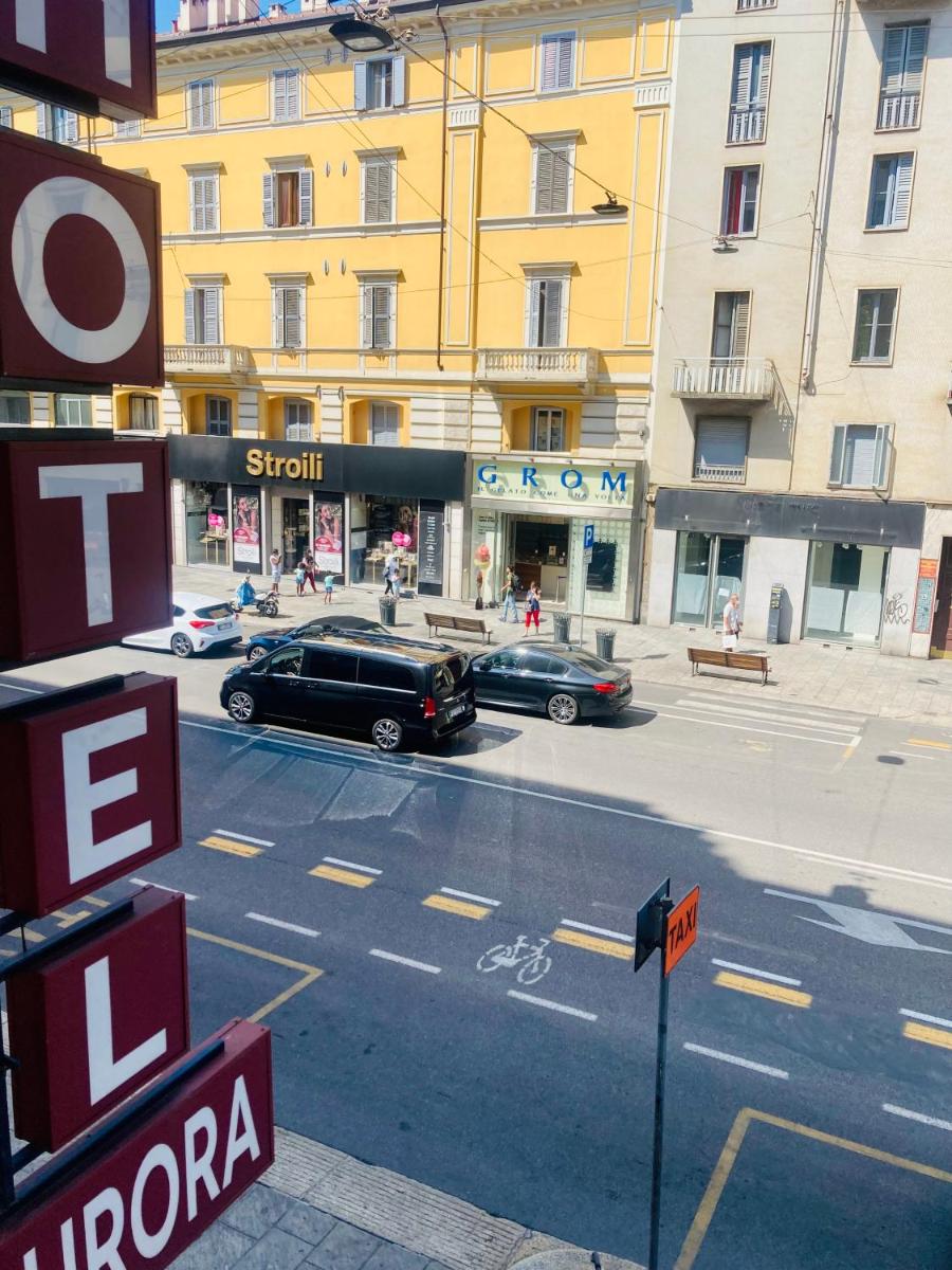 Hotel Aurora - Housity