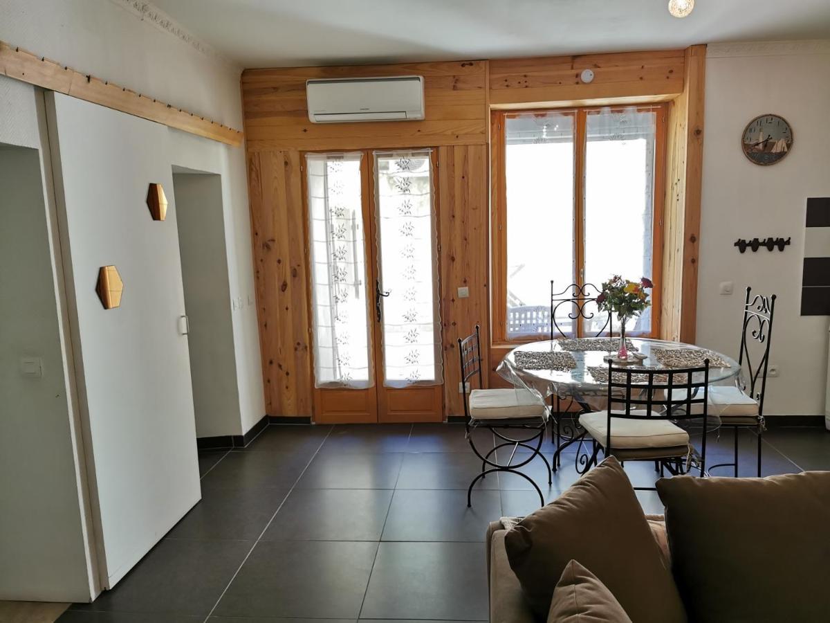Suitetrails - Les Oliviers, avec terrasse