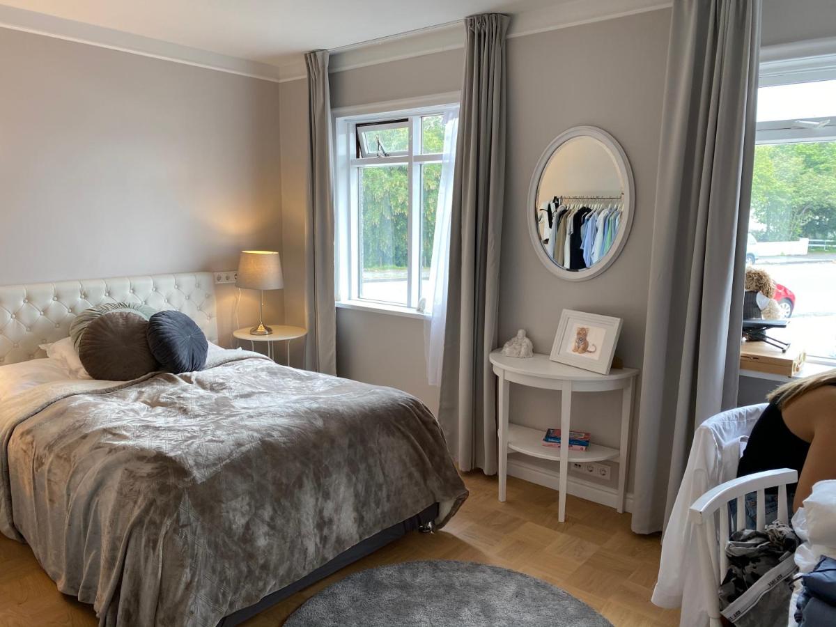 Suitetrails - Casa Dísa - Dreams, A Boutique Guesthouse in Reykjavik City`s Central Park and Botanical Garden in Laugardalur, Hot-Spring-Valley