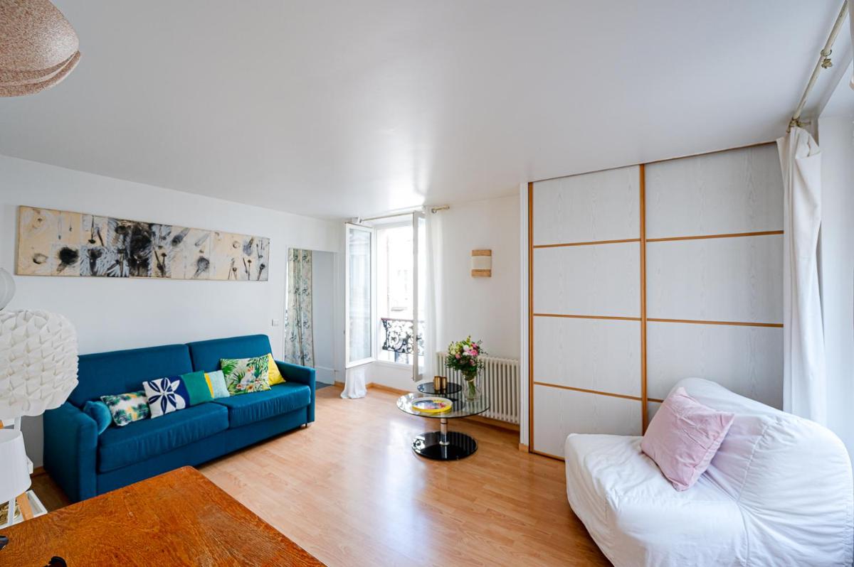 Bright and lovely parisian apartment - Housity
