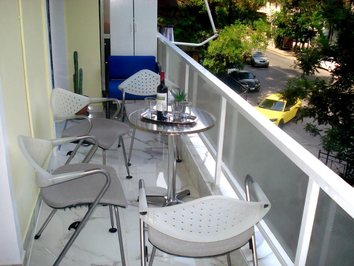 Suitetrails - Sunny days in Athens