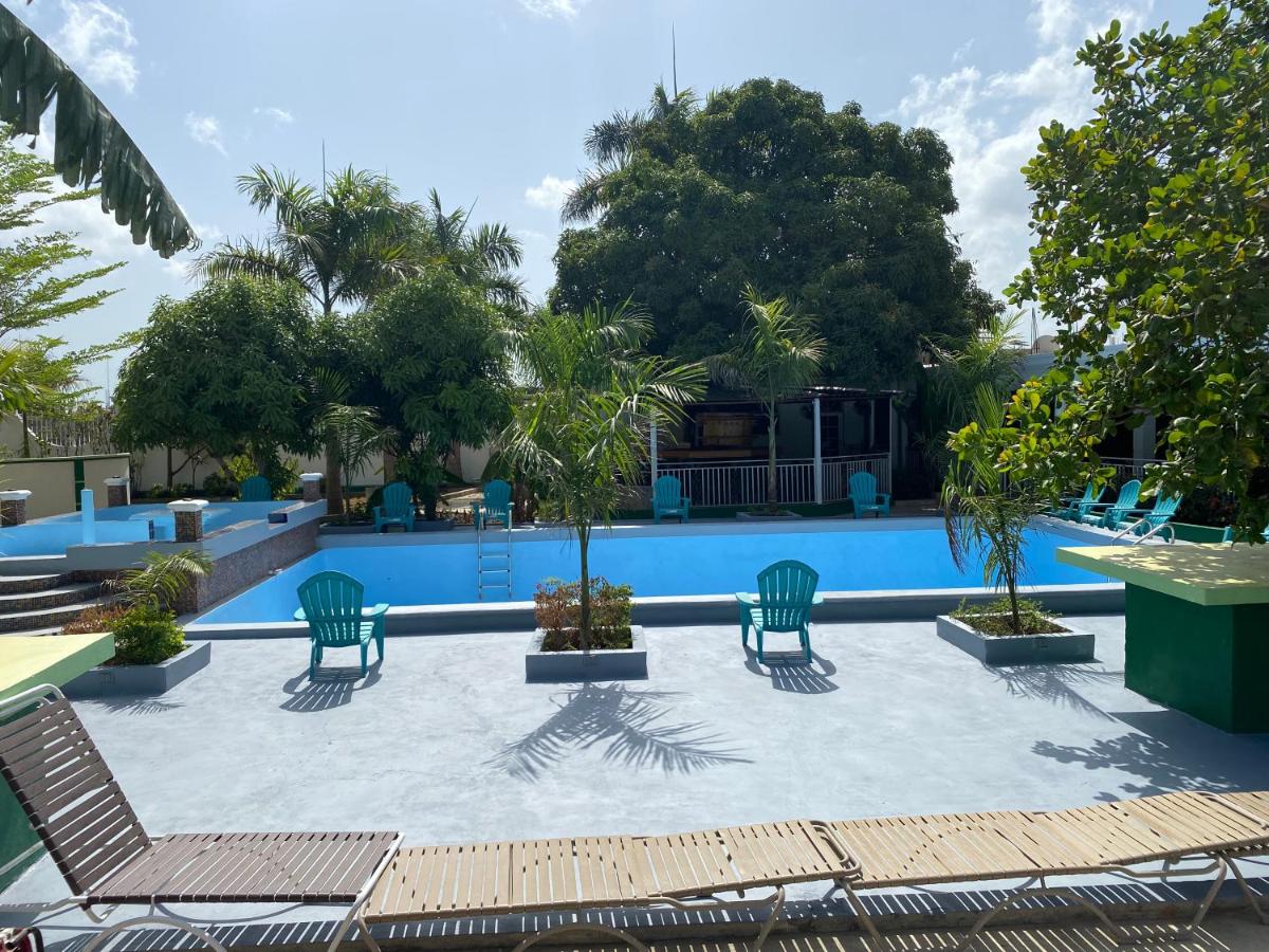 Mountain View Hotel and Bar Restaurant - Housity