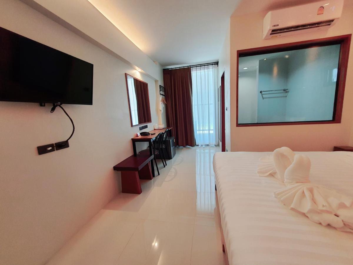 SUhotel Suratthani - Housity