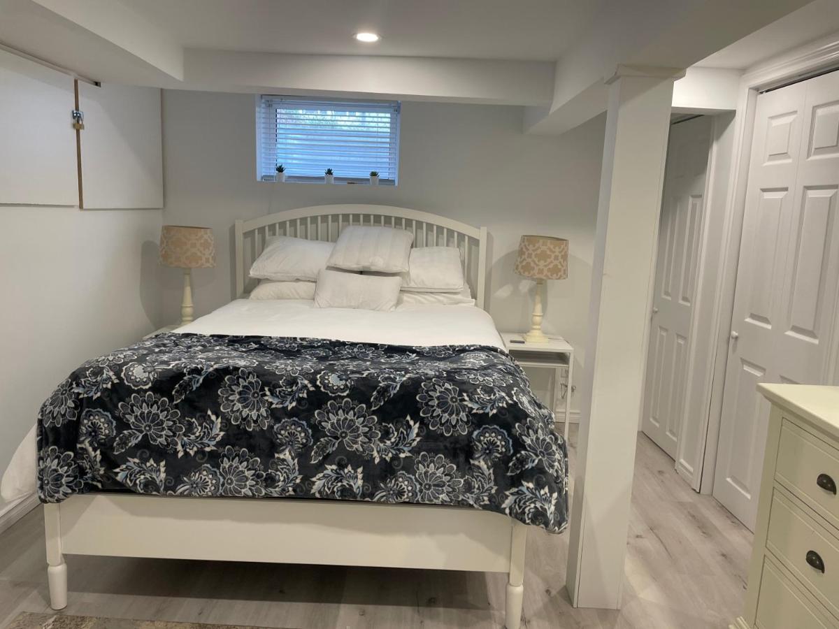 Suitetrails - Newly Renovated 2 BR 1 BA *10 min Walk to Falls*