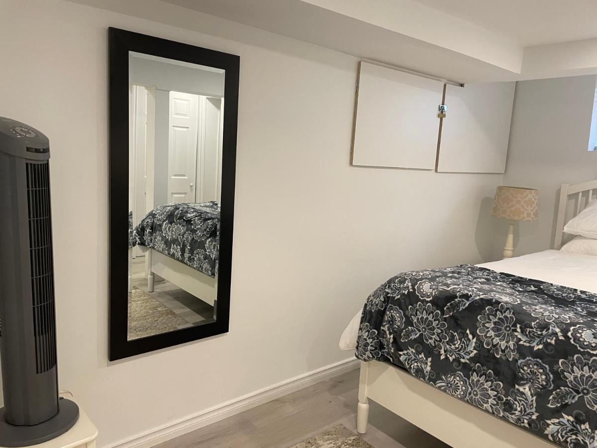 Suitetrails - Newly Renovated 2 BR 1 BA *10 min Walk to Falls*