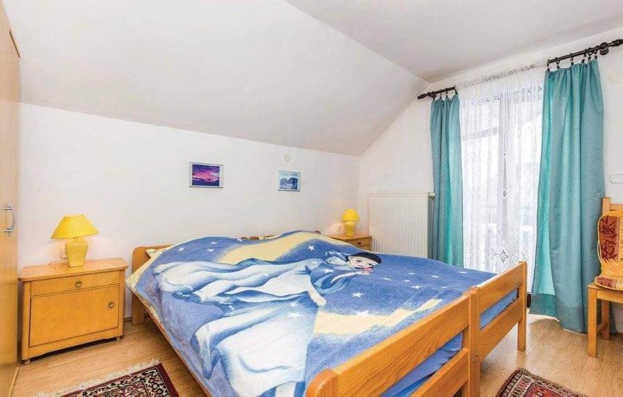 Apartman Svetličić - Housity