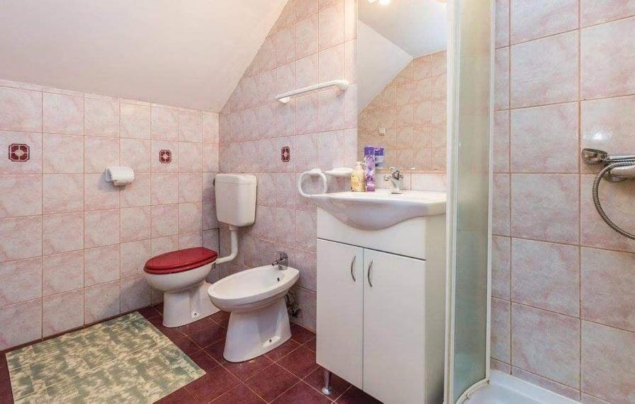 Apartman Svetličić - Housity