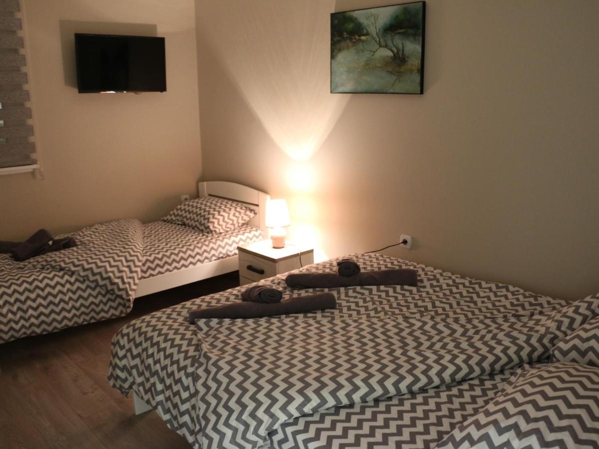 Apartman Petrov - Housity