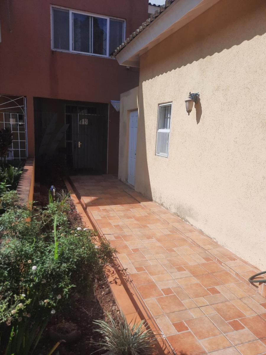 Oasis Realm - Housity