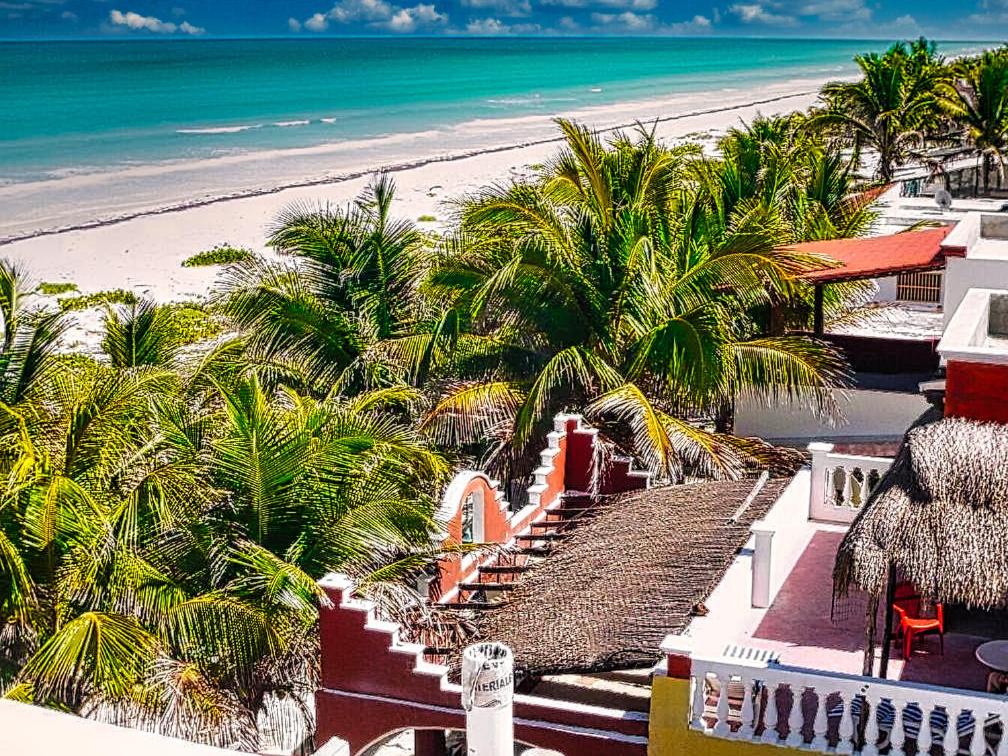 Suitetrails - Beachfront Casa Maya Lodge